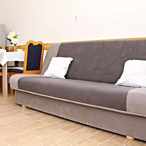  Appartement Studio Apartman Zara